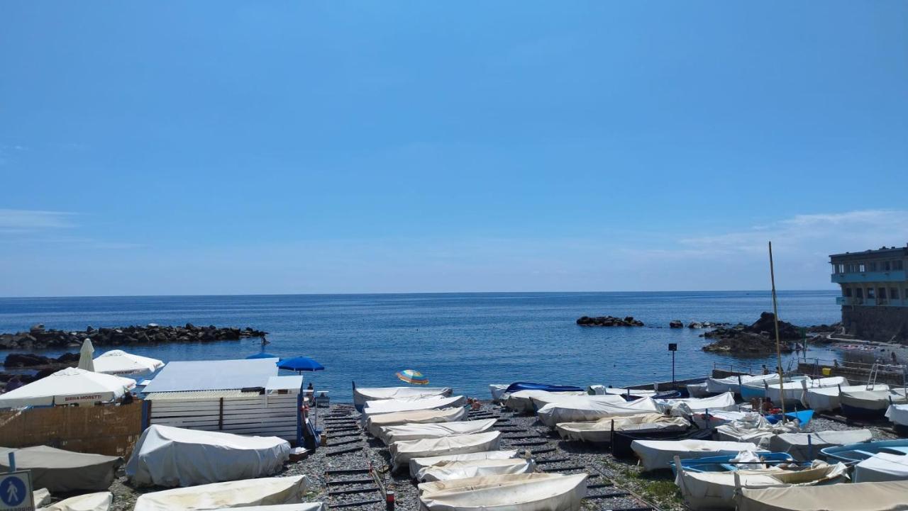 Pria Beach Genoa Exterior photo